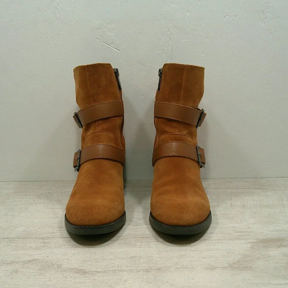 Donald Pliner Darby Suede Leather Ankle Boots Saddle Brown Buckle Size 7.5 M